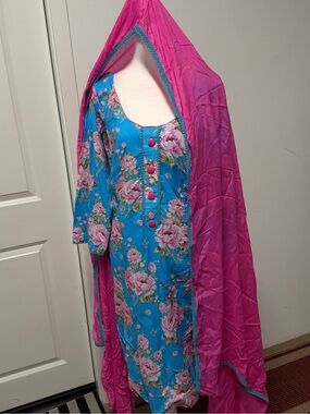 Blue Floral Punjabi Salwar Kameez Set with Pink Dupatta